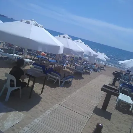 Sirma Family Ξενοδοχείο με διαμερίσματα 4*